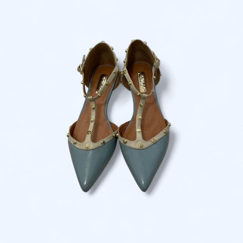 Halogen Olson pointytoe studded T-strap Flat patent leather‎ woman flats size 8